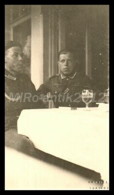Photo, WW2, Nachl.F.Heidmeier, Finland, drinking wine in Turku, 1942 5026-984