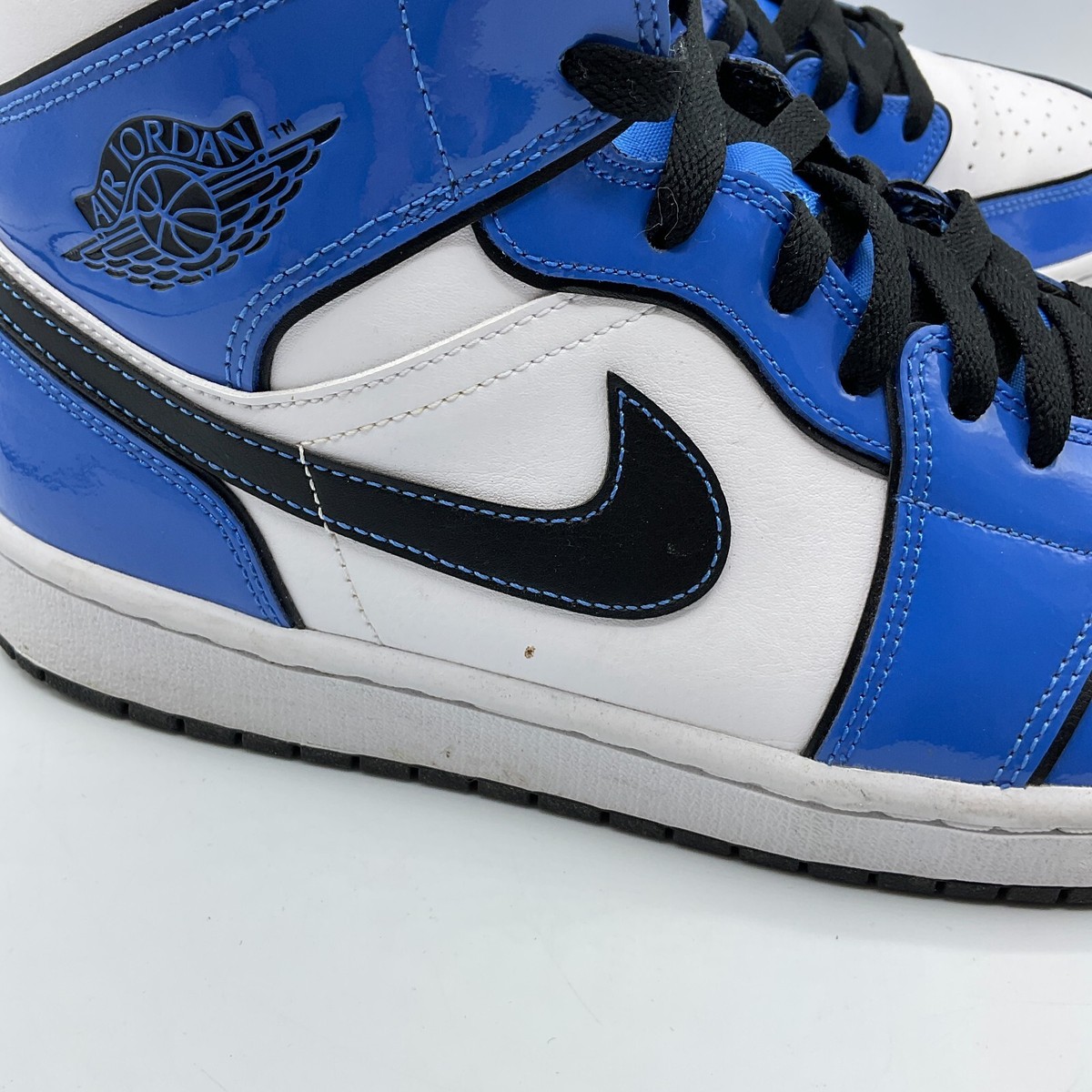 Nike Air Jordan 1 Mid SE Signal Blue Sneakers Mens Size 10 White