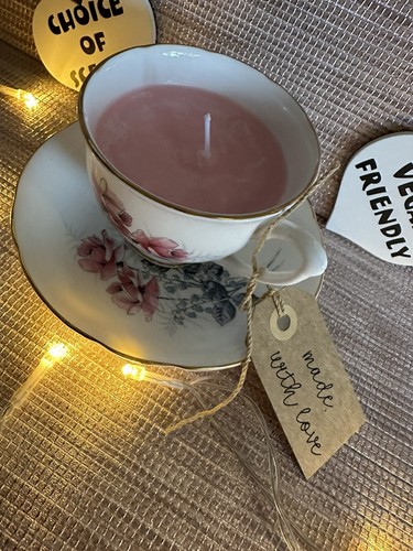 Royal Imperial Vintage Fine Bone China Floral Candle in a Teacup & Saucer - Picture 5 of 5