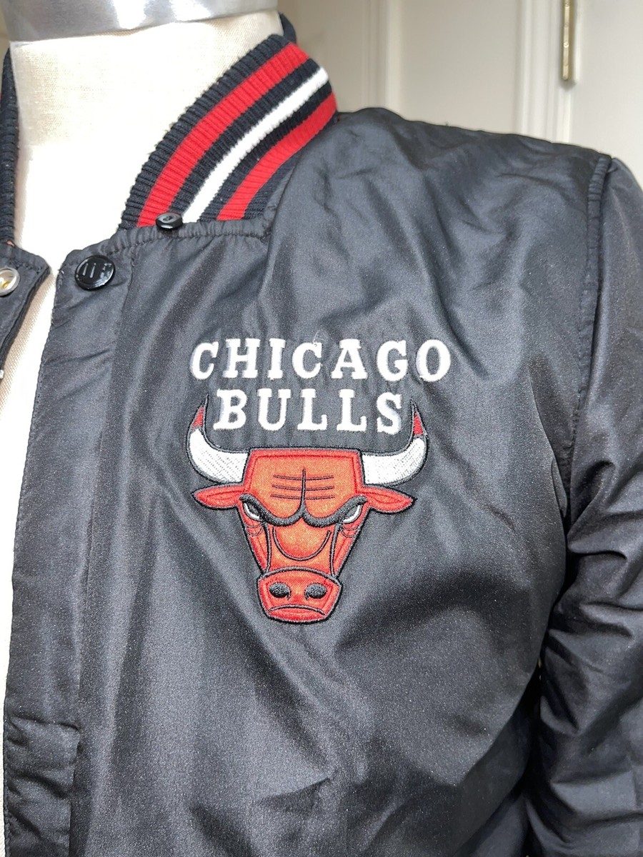 CHICAGO BULLS ボンバージャケット グレー Chicago Bulls | J.H. Sports Jackets