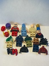 LEGO Super Heroes Marvel / DC Minifigure Lot of 4 + Parts
