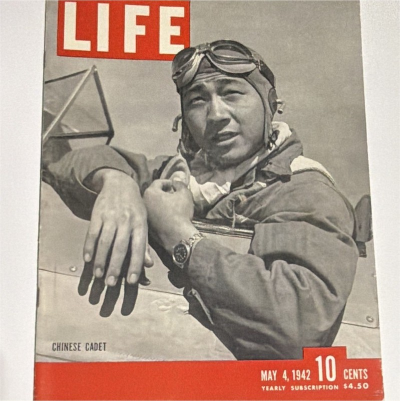 LIFE Magazine May 4 1942 Illustrated English News World War II Weekly Issue