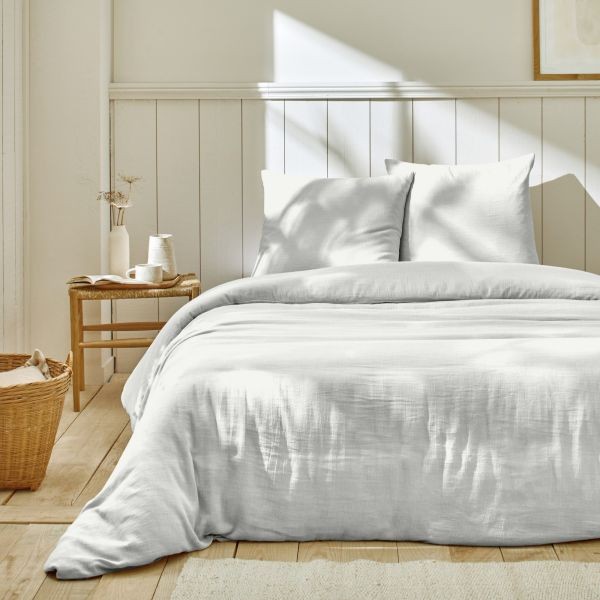 Housse de couette 220x240 cm en gaze de coton blanc : fini le repassage et la chaleur nocturne