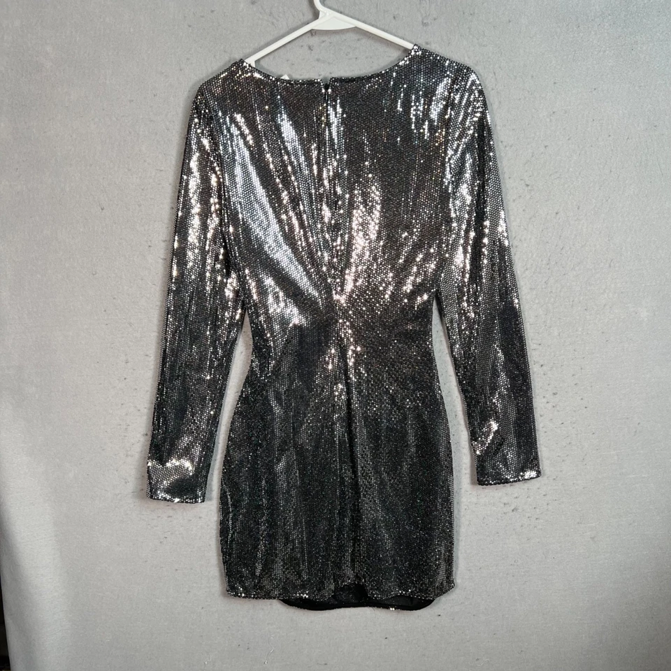 Vestido de fiesta H&M plateado lentejuelas manga larga para mujer talla mediana ¡NUEVO! Foto 2 de 4