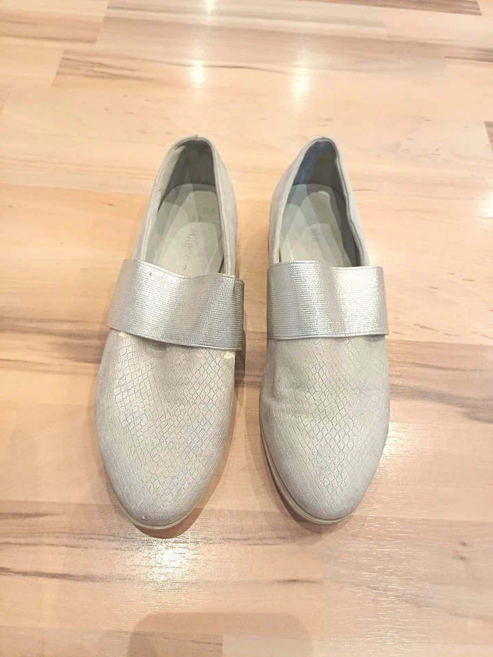 Damen Slipper 37 Hellgrau Silber Marco Tozzi Kunstleder Halbschuhe Flache Schuhe - Bild 2 von 4