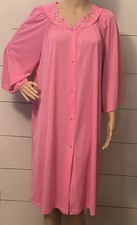SHADOWLINE Pink Nylon Silky Button Front V Neck Robe Housecoat Floral Applique L