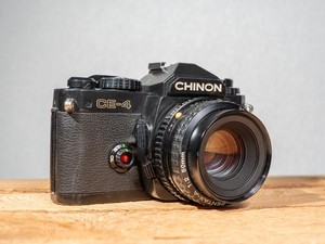 Chinon CE-4 SLR & 50mm f/2.0 Lens Vintage 35mm Camera – Film Tested