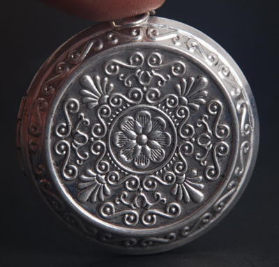 Auspicious Tibet Buddhist Mandala pattern Box Amulet! Worship Bless pendant