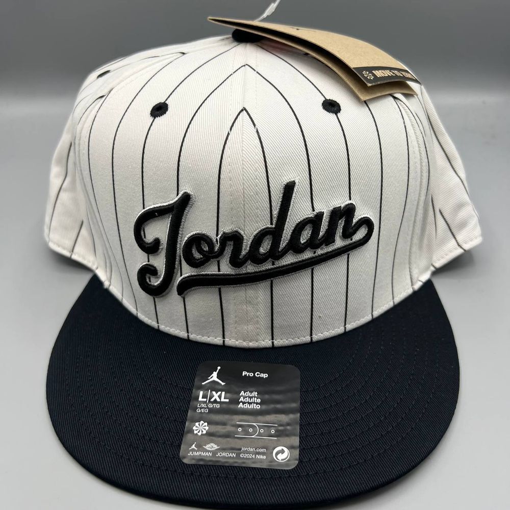 【希少品】 JORDAN キャップ ホワイト/ブラウン Air Jordan Hat Men L-XL White Baron 45 Pinstripes Jumpman