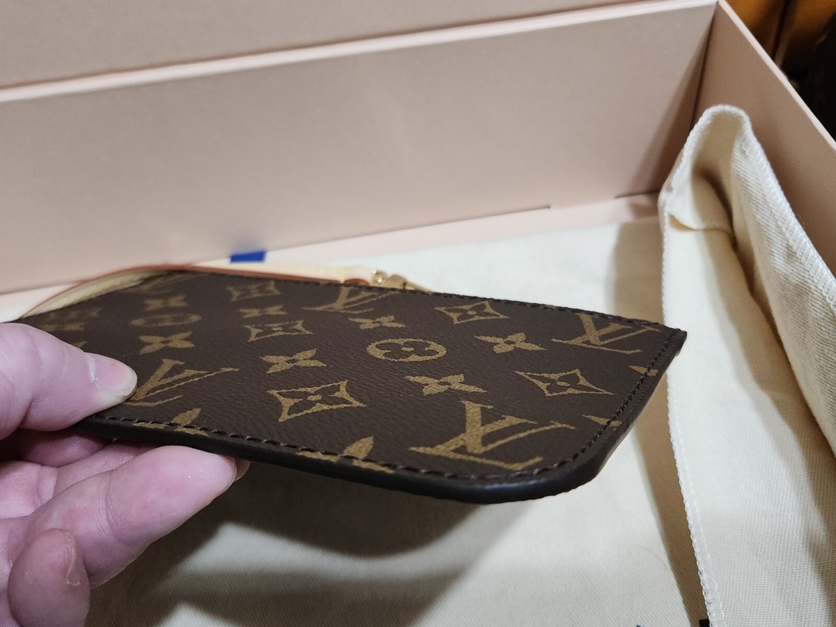 Louis Vuitton ピアス・ハート フォーリンラブ PM 2度身する衝撃的な可愛さ☆【ルイヴィトン】ピアスコピー