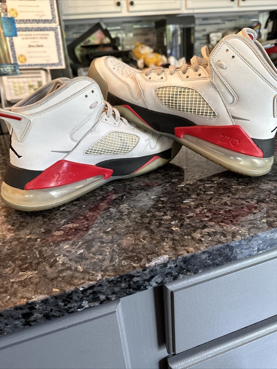 Used Nike Air Jordan Mars 270 White Fire CD7070-100 Men's