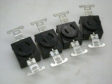Lot of 4 ea Pass  Seymour 15A 125V Twist Lock Single Receptacle 2P 2W