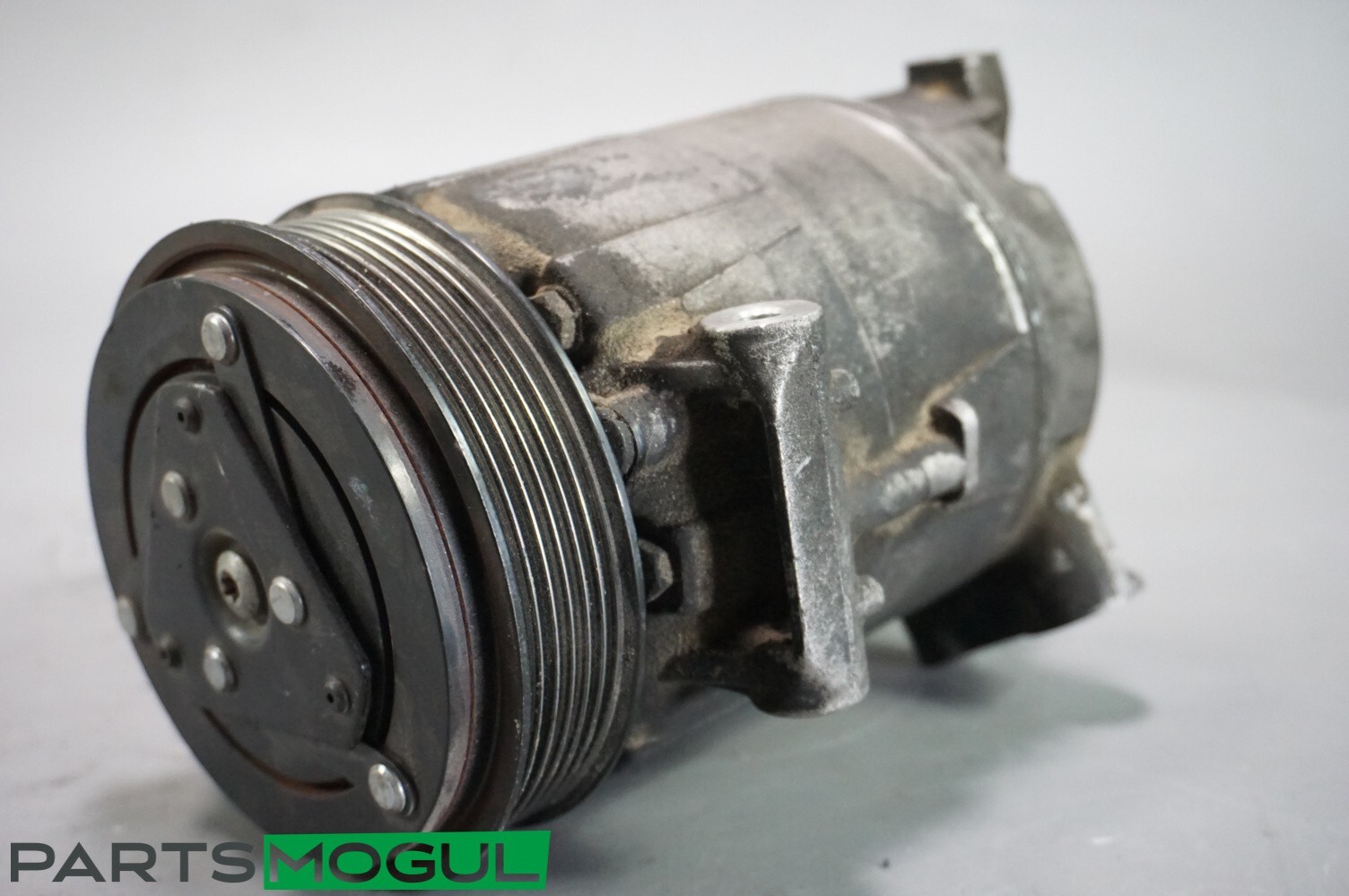 14-17 Maserati Ghibli S AC A/C Air Conditioning Compressor Pump AK2308237 OEM