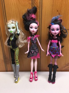 draculaura freaky fusion