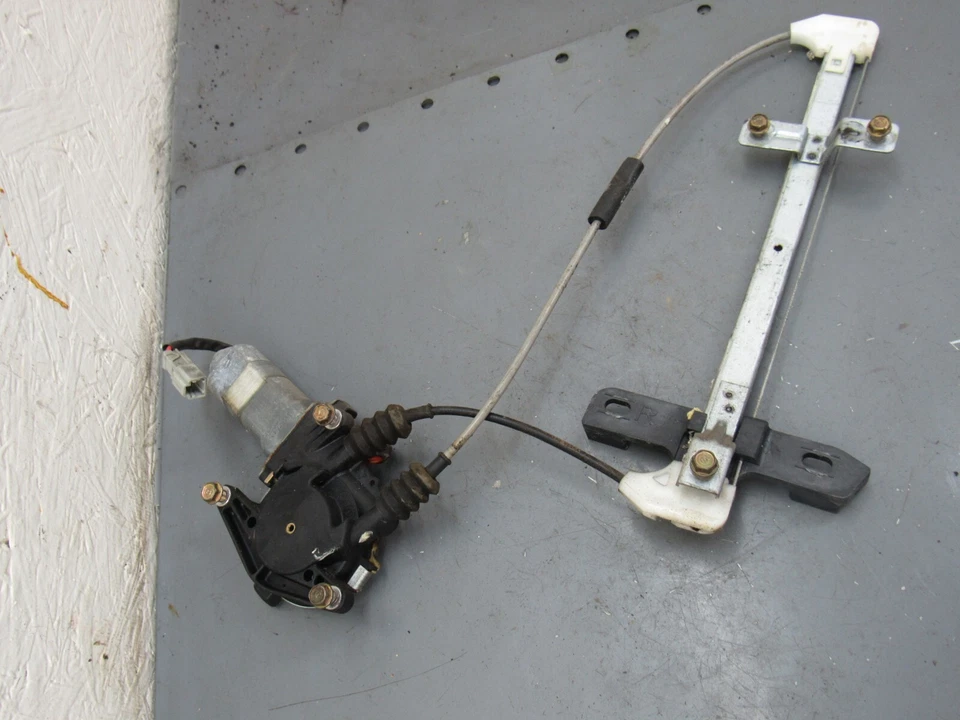 Regulador motor ventana pasajero derecho Honda Civic sedán trasero 4 puertas 1992-1995 OEM Foto 2 de 4