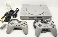 Playstation SCPH-7000 w/2 controllers Language Japanese Tested Sony PS 0327ao
