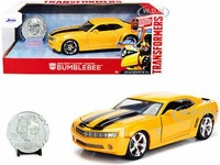 Jada Toys - 1:24 '06 Chevy Camaro - Transformers - Bumblebee With Coin [New Toy]