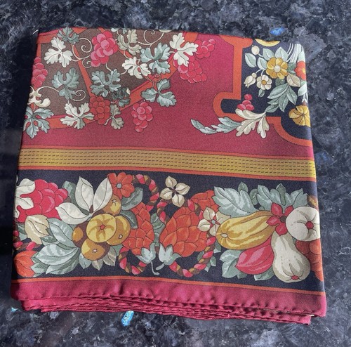 Vtg Loewe Madrid 100% Silk Scarf Tapices Reales NIB Floral Vase Fruit Square - Picture 8 of 23