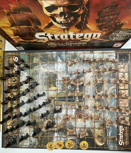 Stratego Pirates of the Caribbean At World's End Game 2007 Milton Bradley - Picture 3 of 6