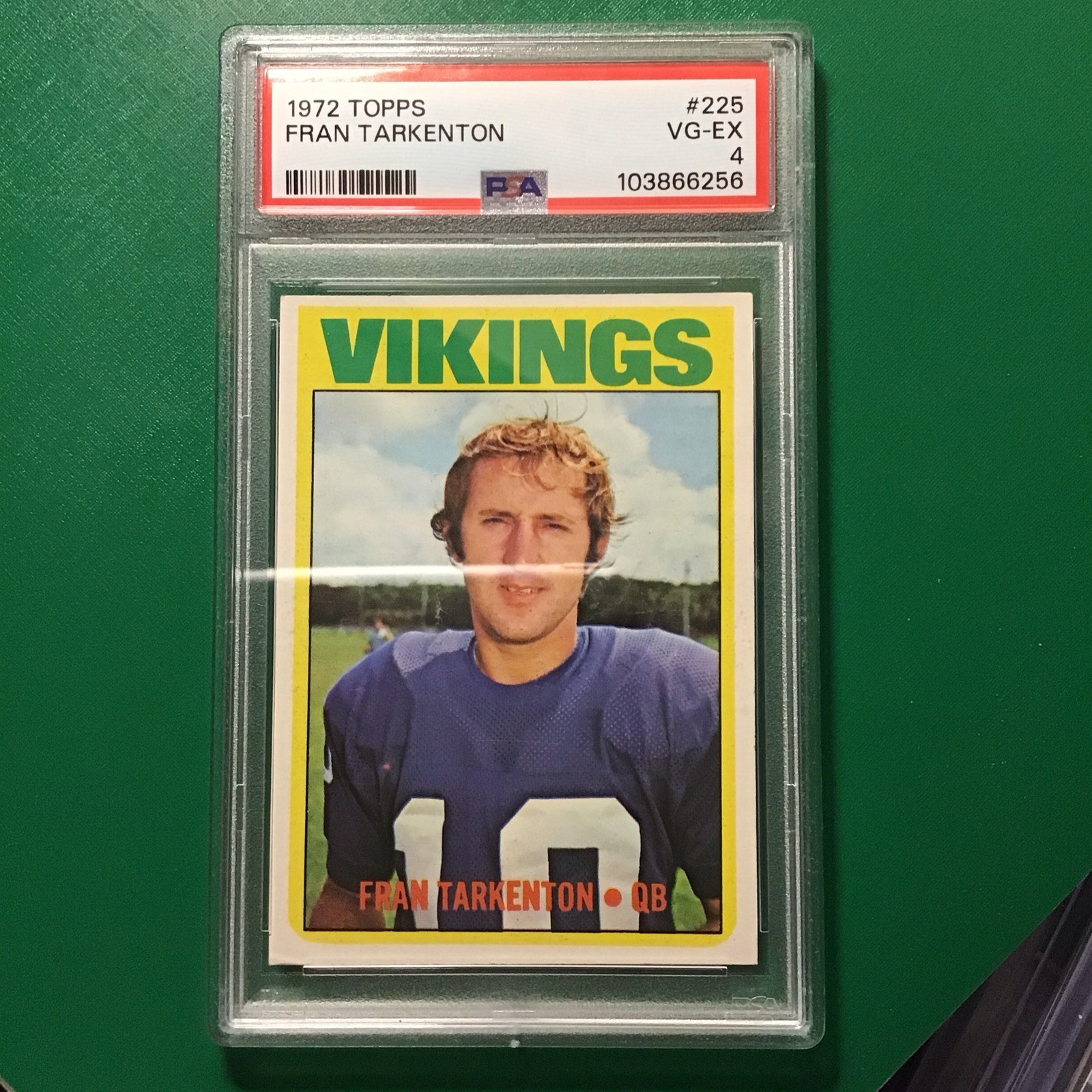 1972 TOPPS #225 FRAN TARKENTON PSA 4