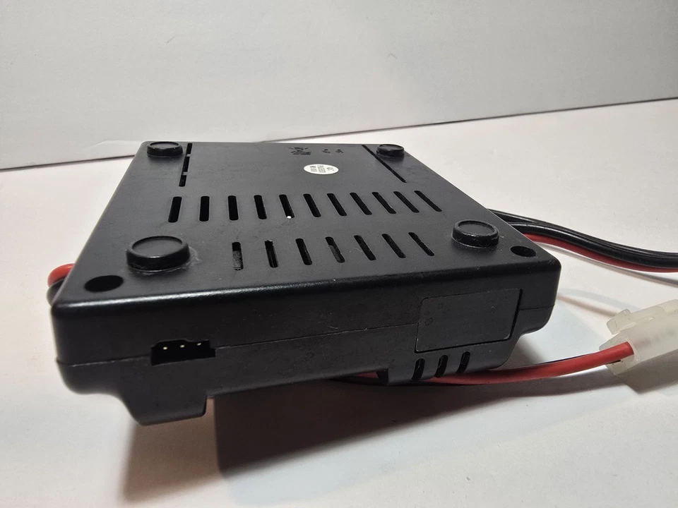 Duratrax Onyx 110 AC/DC Nicd/Nimh Peak Charger Rc Part DTXP4190 - Image 3 of 4