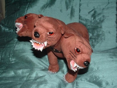 HARRY POTTER CERBERUS FLAUSCHIGER 3-KÖPFIGER HUND PLÜSCH WARNER BROS THE NOBLE COLLECTION