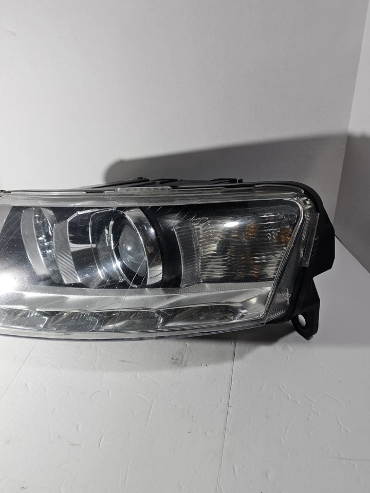 2009-2011 Audi A6 Xenon Headlight  Left Drivers Side 4F0941003 Read The Descript - Image 2 of 4