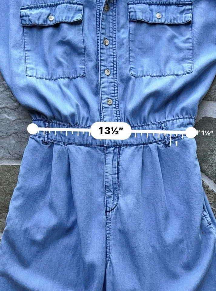 Mono para mujer Forever 21 mediano manga corta cremallera frontal talla grande Foto 3 de 4