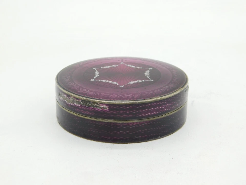 Joyero francés del siglo XIX .950 plata púrpura-blanco esmalte guilloche Foto 2 de 4