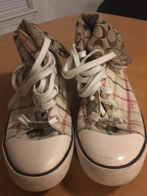 chuck taylor for gym