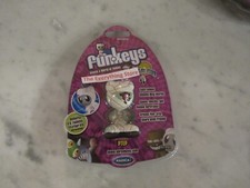 U.B. FUNKEYS PTEP WHITE 