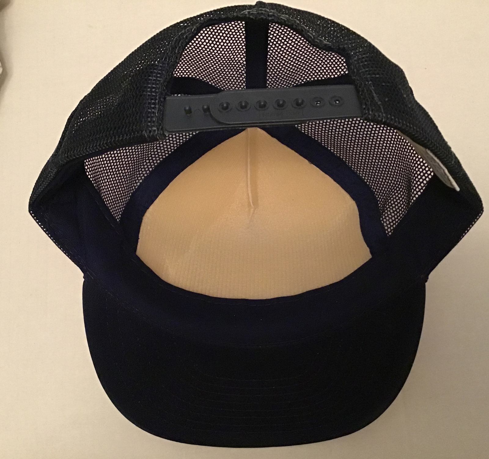 Vintage Case IH LaMoure Imp. LaMoure North Dakota Mesh Back Snapback