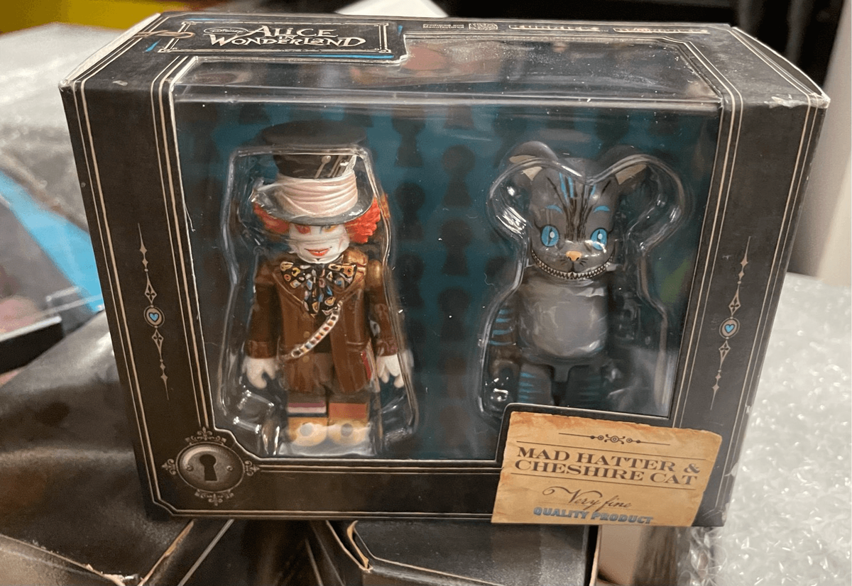 Alice in Wonderland Kubrick Mad Hatter Be@Rbrick Cheshire