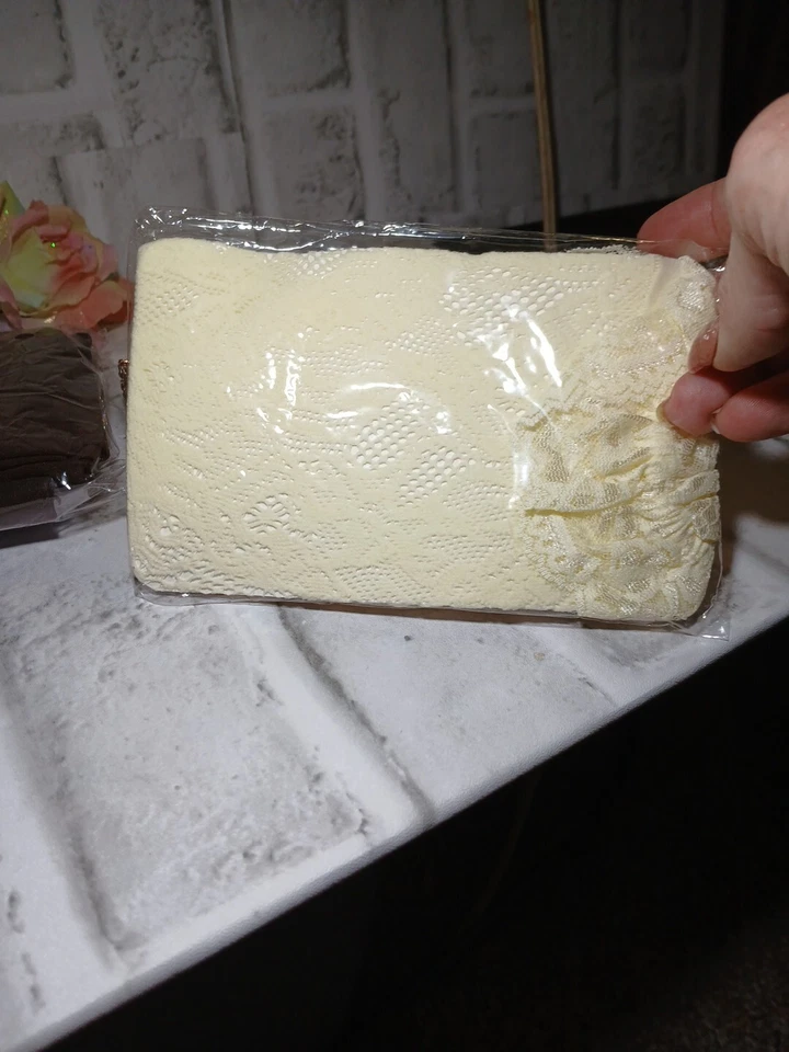 Lote de 16 pares de calcetines hasta la rodilla con encaje, medias marrones, tiara, flor para niñas Foto 3 de 4