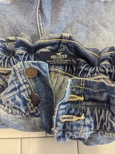 NWT HOLLISTER Womens SZ Large ULTRA HIGH RISE MOM 3" DENIM SHORTS - Picture 5 of 7
