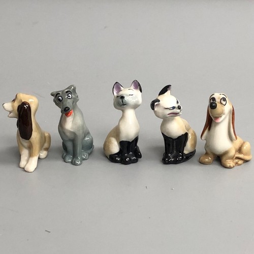 Wade Walt Disney Hatbox Lady and the Tramp Whimsies Ornaments x5