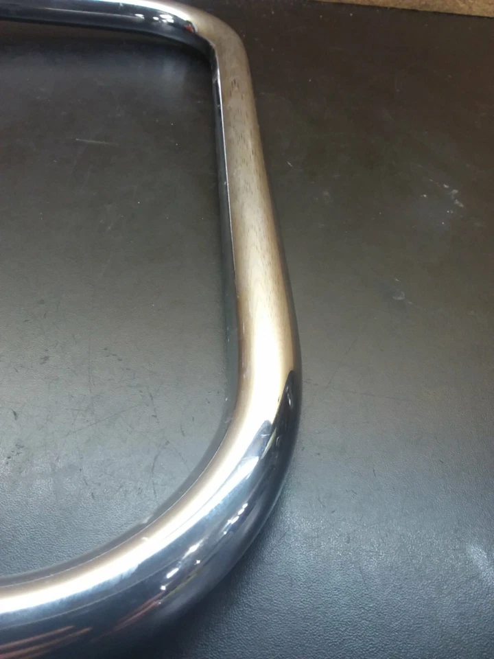 Harley-Davidson Electra Glide 2007 07-11 FLHT bolsa de sillín lateral derecho barra de soporte Foto 3 de 4