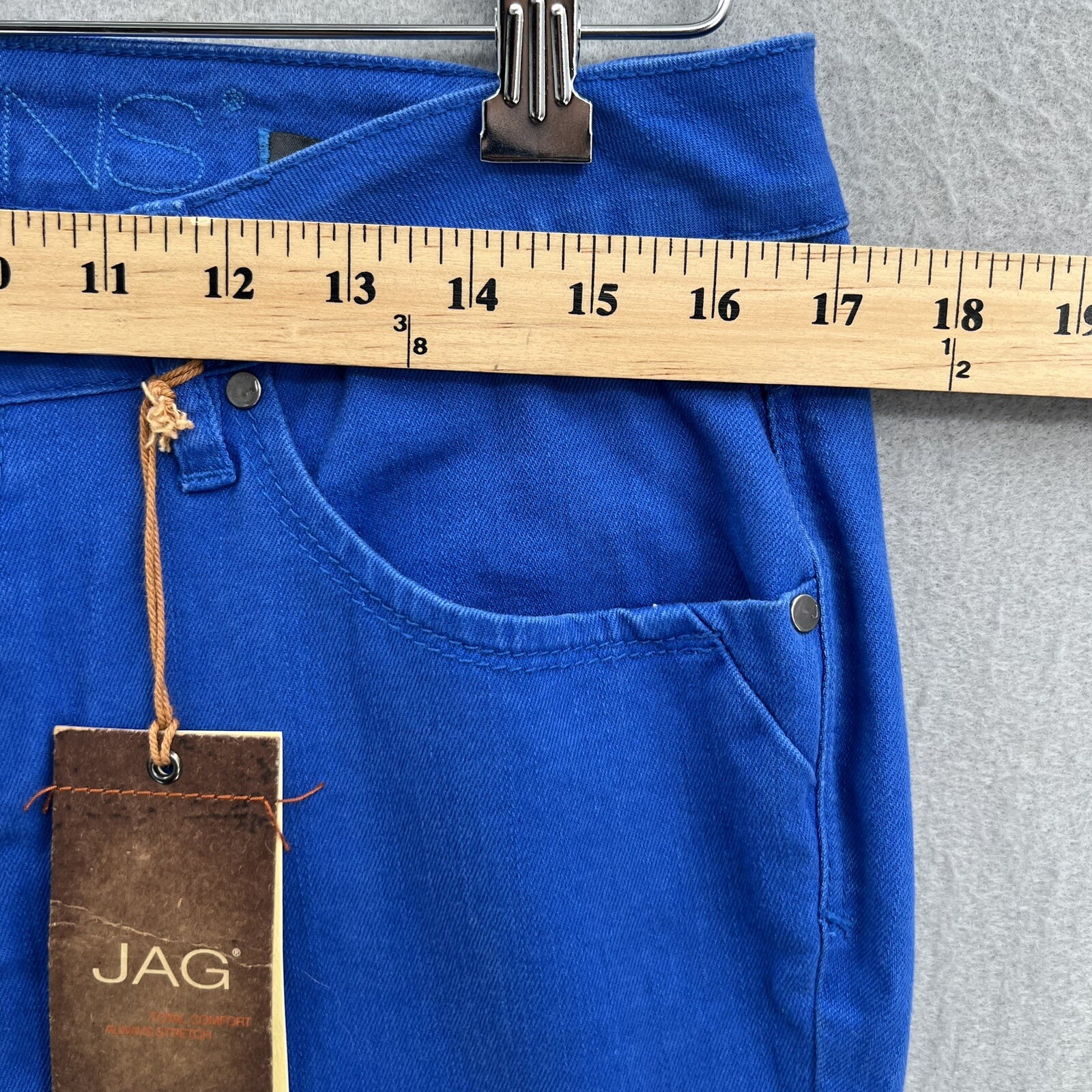 JAG Jeans Women's Blue Jeans Petite Size 14P Low Rise Slim Leg Medium Wash NWT