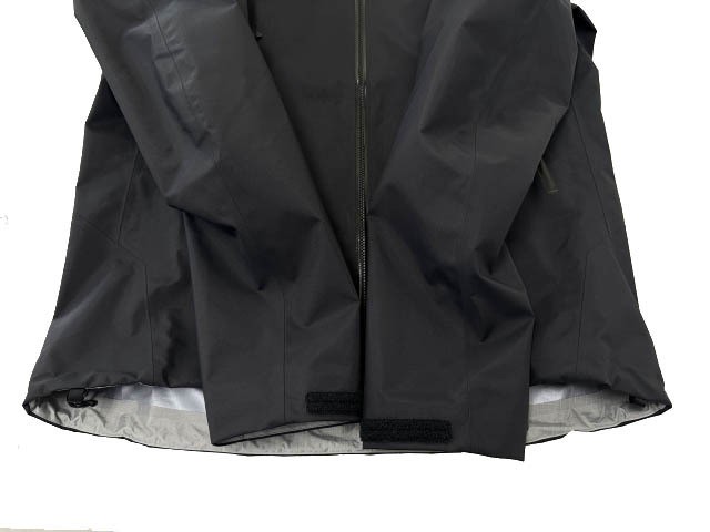Arc'Teryx Beta Jacket Gore-Tex Mountain Parka image 4