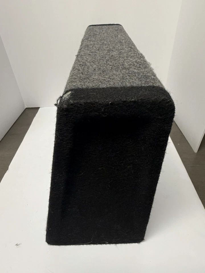 Kicker PT250 Car Audio Regular Cab Truck Single 10" Powered 250W Speaker Sub Box - Image 2 of 4