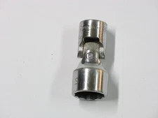Snap-On Tools 5/8"  3/8" Drive  12 Point Shallow Universal Swivel Socket FVU20