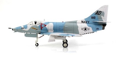 Hobby Master 1:72 McDonnell Douglas A-4E Skyhawk Attack Aircraft