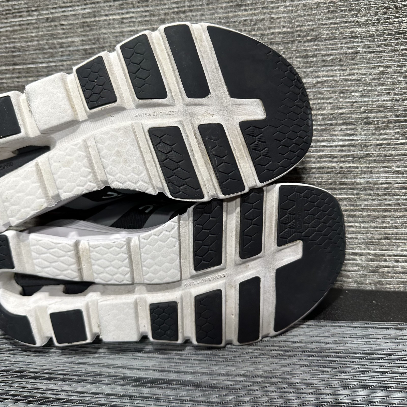 On Cloudrunner Eclipse Running Shoes Gray Black C… - image 15