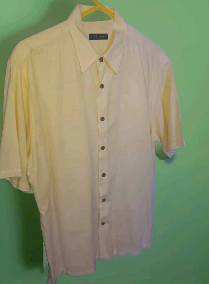 Camisa de vestir informal para hombre (L-XL) cuello manga corta VIA EUROPA  Foto 2 de 4