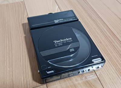 ポータブルプレーヤー Technics SL-XP3 SH-CDT7FM Technics SL-XP3 Portable CD Player Compact Vintage Audio Black