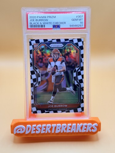 Joe Burrow [Black and White Checker] #307 card from 2020 Panini Prizm
