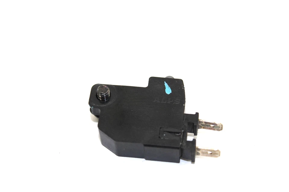 INTERRUPTOR DE PARADA DE FRENO DELANTERO HONDA CB1000R CB300 GROM CB500 CBR650 CBR500 35340-MGS Foto 2 de 3