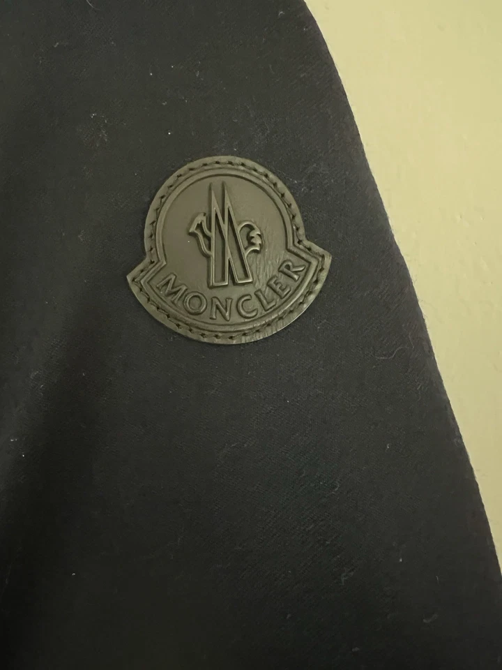 Moncler Men’s Ardenne 2-way Down Jacket Coat Vest 0 - Image 3 of 4