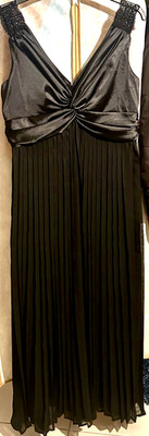 Damen-Abendkleid Gr. 21  Schwarz von Laura Scott