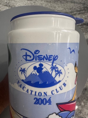RARE VTG. 2004 Disney World Vacation Club Pluto Refillable Plastic Travel Mug - Picture 8 of 11